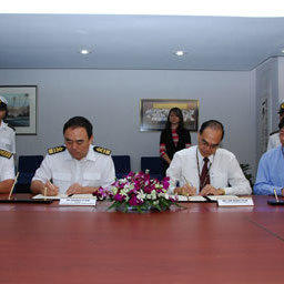 Подписание Меморандума о сотрудничестве между «Дальрыбвтузом» и Сингапурским Политехническим институтом. Сингапур, февраль, 2007