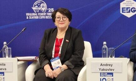 Сенатор от Приморья, член Комитета Совета Федерации по аграрно-продовольственной политике и природопользованию Людмила ТАЛАБАЕВА приняла участие в мероприятиях Международного рыбопромышленного форума в Санкт-Петербурге. Фото предоставлено парламентарием