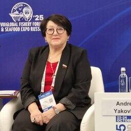 Сенатор от Приморья, член Комитета Совета Федерации по аграрно-продовольственной политике и природопользованию Людмила ТАЛАБАЕВА приняла участие в мероприятиях Международного рыбопромышленного форума в Санкт-Петербурге. Фото предоставлено парламентарием