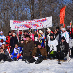 Участники Рыбацкой лыжни-2014 после нелегких финишей