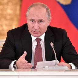 Президент Владимир Путин провел в Кремле заседание Совета по науке и образованию. Фото пресс-службы главы государства