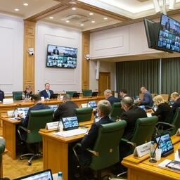 Совет Федерации провел парламентские слушания по переоформлению договоров на рыболовные участки