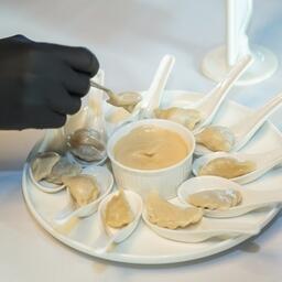 Пельмени с фаршем и икрой минтая