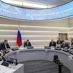 Вопросы обновления флота вновь рассмотрели на заседании в рамках инцидента № 42 «Рыбопромысловые суда». Фото пресс-службы правительства