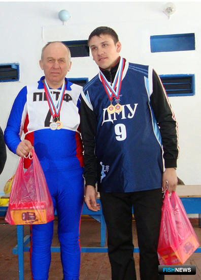 Золотые призеры в личном зачете: Владимир КУЗОВЛЕВ (ОАО «ПБТФ») и Александр АНТОШКИН (ДМУ)