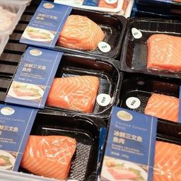 Норвежский лосось в супермаркете Китая. Фото Норвежского совета по морепродуктам (Norwegian Seafood Council)