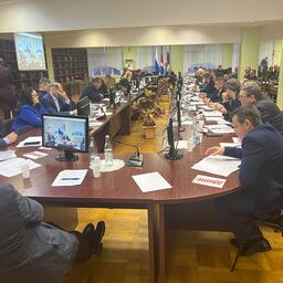 Руководители отраслевых ассоциаций на заседании Дальневосточного научно-промыслового совета заявили об угрозах принятия федерального закона о втором этапе инвестквот и аукционов