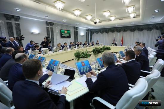 В столице Приморья прошло заседание подкомиссии по развитию рыбохозяйственного комплекса Дальнего Востока