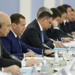 Премьер-министр Дмитрий МЕДВЕДЕВ провел 32-е заседание Консультативного совета по иностранным инвестициям в России. Фото пресс-службы Правительства РФ