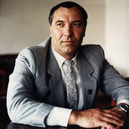 Юрий МОСКАЛЬЦОВ – руководитель ГПО «Дальрыба», 1984 г.
