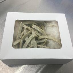 В КамчатГТУ уже разработали сублимированную лапшу из минтая, которую достаточно залить кипятком. Фото пресс-службы НЦБРСП