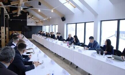 На повестке пленарного заседания комиссии ключевыми традиционно стали вопросы организации международного сотрудничества в сфере рыболовства. Фото пресс-службы правительства Камчатки