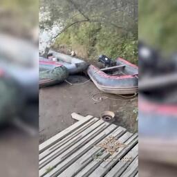 Лодки, использовавшиеся браконьерами. Кадр оперативной съемки