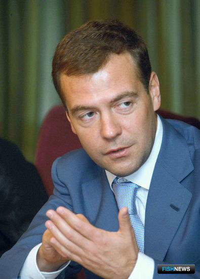 Дмитрий МЕДВЕДЕВ