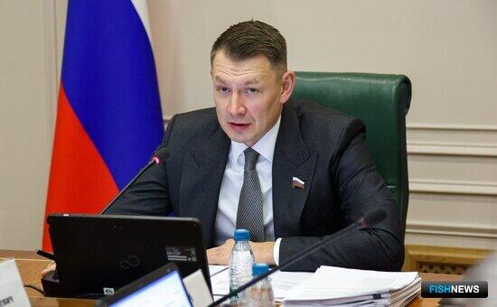 Сенаторы поддерживают мораторий на наказание рыбаков за ошибки при регистрации внебиржевых договоров