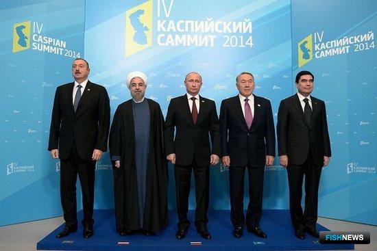 На саммит съехались главы всех прикаспийских государств. Фото пресс-службы Кремля