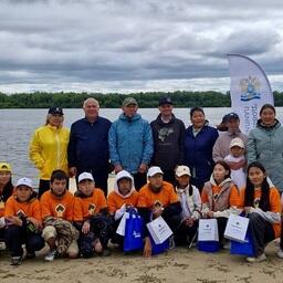 В мероприятии приняли участие и ребята из Второй Мальжагарской средней школы имени М.Е. Васильевой. Фото пресс-службы Главрыбвода