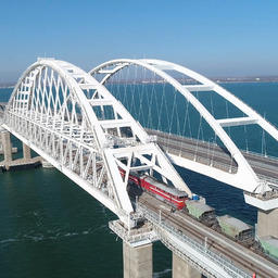 Строительство Крымского моста не оказало негативного влияния на состояние водных биоресурсов, считают специалисты ВНИРО. Фото пресс-службы института