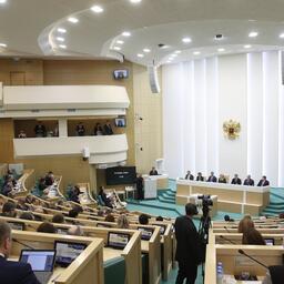 Сенаторы одобрили закон, который позволит при необходимости закрывать российские морские порты для иностранных судов, занимающихся браконьерством. Фото пресс-службы СФ