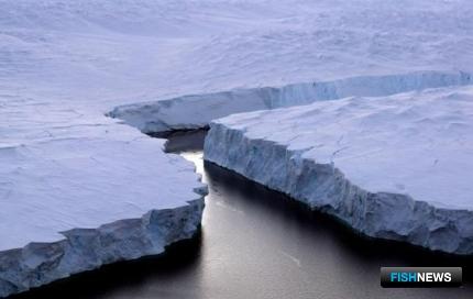Весенний лед опасен для рыбаков-любителей. Фото пресс-службы ГУ МЧС по Сахалинской области