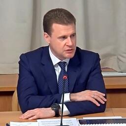 Министр по развитию Дальнего Востока и Арктики Алексей ЧЕКУНКОВ. Скрин трансляции парламентских слушаний