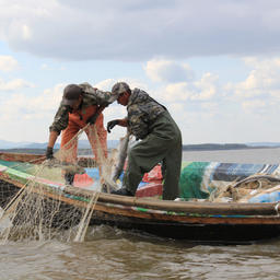 Рыбаки настроены на сотрудничество с наукой. Фото Марии Кабушкиной