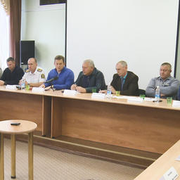 В Мильковском районе прошло совещание по вопросам защиты нерки реки Камчатка. Фото пресс-службы правительства региона