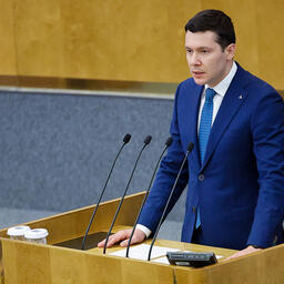 Глава Минпромторга Антон АЛИХАНОВ выступил на правчасе в Госдуме. Фото пресс-службы министерства