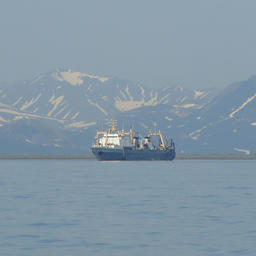 Рыбацкое судно на Дальнем Востоке
