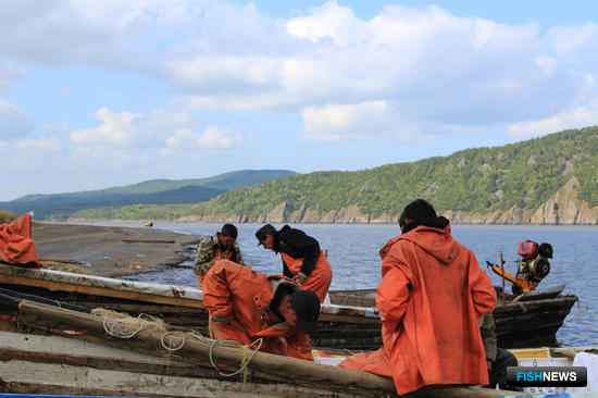 Рыбаки на Амуре