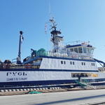 В Приморье встретили первый краболов отечественной постройки - судно «Русь» компании «Антей»