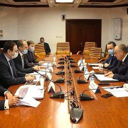 В Совете Федерации обсудили концепцию законопроекта по электронным торгам. Фото пресс-службы СФ