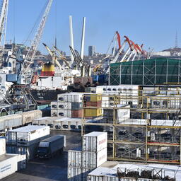 Владивостокский морской контейнерный терминал