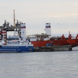 Атомный контейнеровоз «Севморпуть» встал под загрузку в Петропавловске-Камчатском. Фото пресс-службы правительства региона