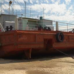 Проверка прошла на борту НРС в доке микрорайона Коротчаево. Фото пресс-службы регионального департамента природных ресурсов, экологии и АПК