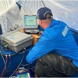 Гидроакустические исследования на озере Азабачье. Фото пресс-службы КамчатНИРО