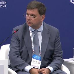 Вице-президент Ассоциации судовладельцев рыбопромыслового флота Алексей ОСИНЦЕВ. Скриншот трансляции