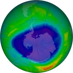 «Озоновая дыра» над Антарктикой. Фото NASA. Файл доступен по лицензии Creative Commons Attribution 2.0 Generic