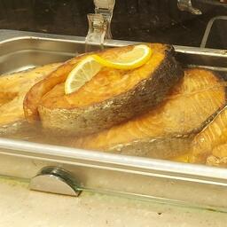 Готовый лосось в московском супермаркете