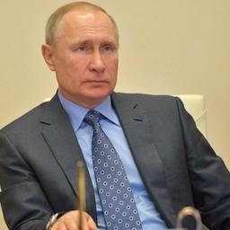 Президент Владимир ПУТИН провел дистанционное совещание с членами правительства 1 апреля. Фото пресс-службы главы государства