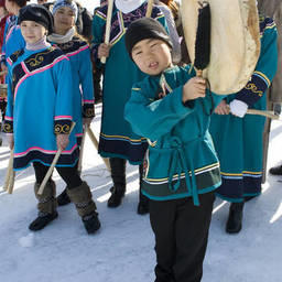 Представители коренных народов Сахалинской области. Фото пресс-службы правительства региона