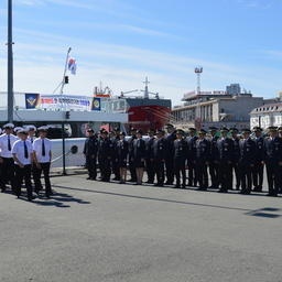 Во Владивостоке торжественно встретили корейский корабль морской полиции