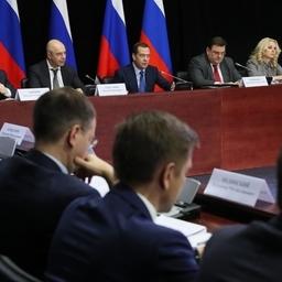 2 декабря премьер-министр Дмитрий МЕДВЕДЕВ провел совещание по реформе контроля и надзора. Фото пресс-службы правительства