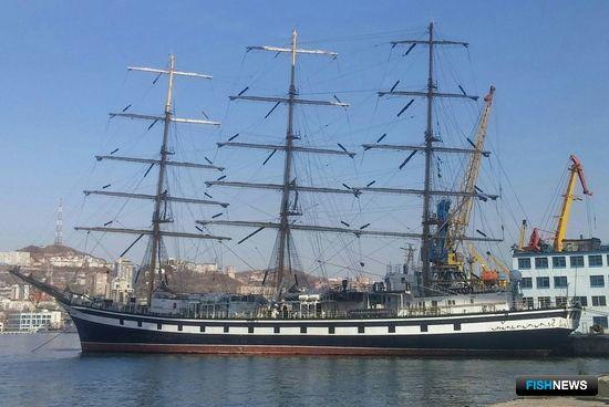Учебное парусное судно «Паллада» прибыло во Владивосток. Фото пресс-службы Дальрыбвтуза