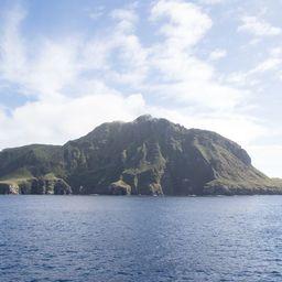 Воды вокруг архипелага Тристан-да-Кунья стали одним из крупнейших в мире морских заповедников. Фото пресс-службы Sky News