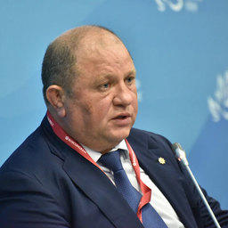 Президент компании «Монерон» Дмитрий ПАШОВ сообщил, что сахалинские добытчики краба не планируют участвовать в предстоящем крабовом аукционе
