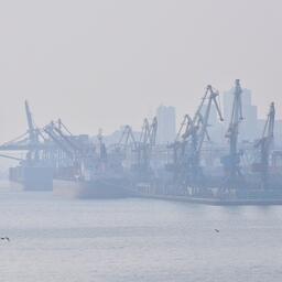 Правительство утвердило правила согласования для захода в российские морские порты судов, следующих из иностранных портов