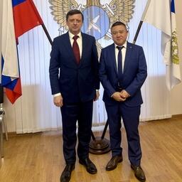 Заместитель руководителя Росрыболовства Михаил ИВАНИК и новый руководитель Приморского теруправления ведомства Денис КИМ. Фото пресс-службы ТУ