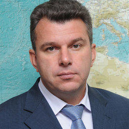 Евгений ДУБОВИК, начальник Владивостокского морского рыбопромышленного колледжа
