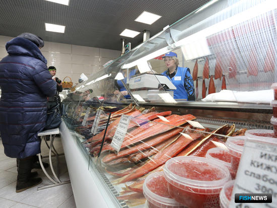 В Камчатском крае создана сеть розничных магазинов, принадлежащих региональным рыбохозяйственным компаниям. Фото пресс-службы правительства региона